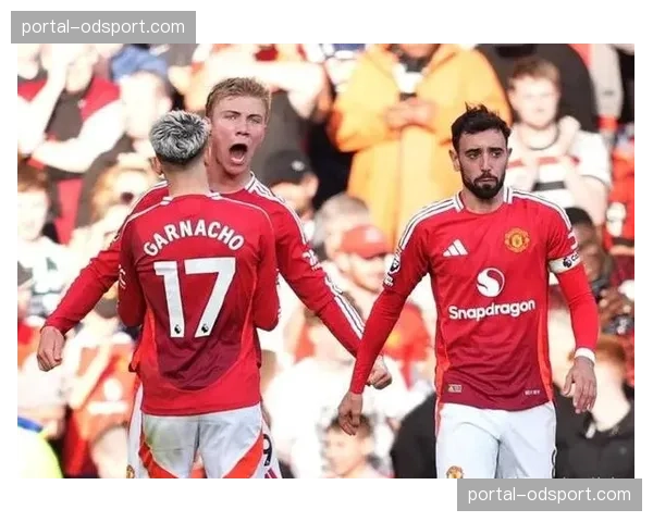 拜仁慕尼黑4-1大胜斯图加特,凯恩上演帽子戏法 拜仁慕尼黑4-1大胜斯图加特,凯恩上演帽子戏法